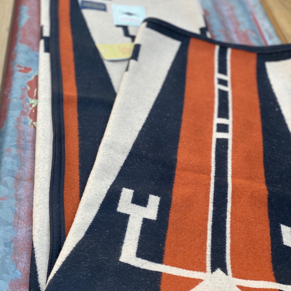Pendleton Cheyenne Eagle Saddle Blanket